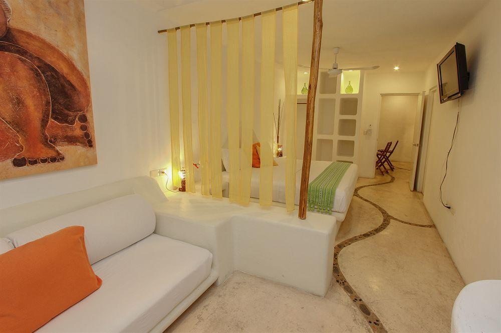 The Blue Pearl Suites Playa del Carmen Exterior photo